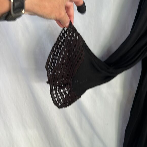 Swell designs button from 3/4 sleeve gauze button front top - Picture 4 of 5